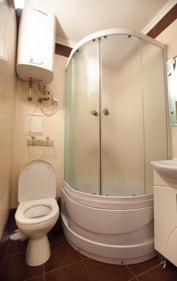 Двухкомнатная Квартира 300М От Моря Ул Парковая 18 Отчетные Док Chernomorsk Exterior photo